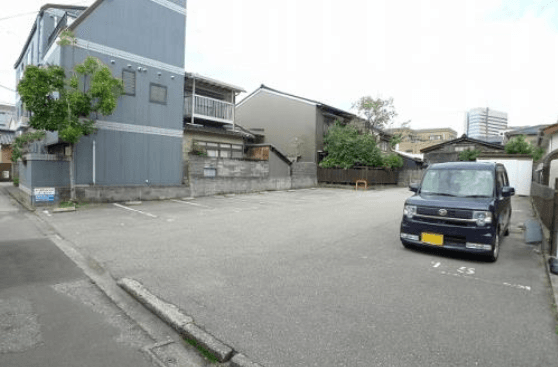ノースヴィレッジパーキングの外観・駐車場イメージ1枚目