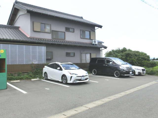 ワイズ・千秋町 第1駐車場の外観・駐車場イメージ2枚目