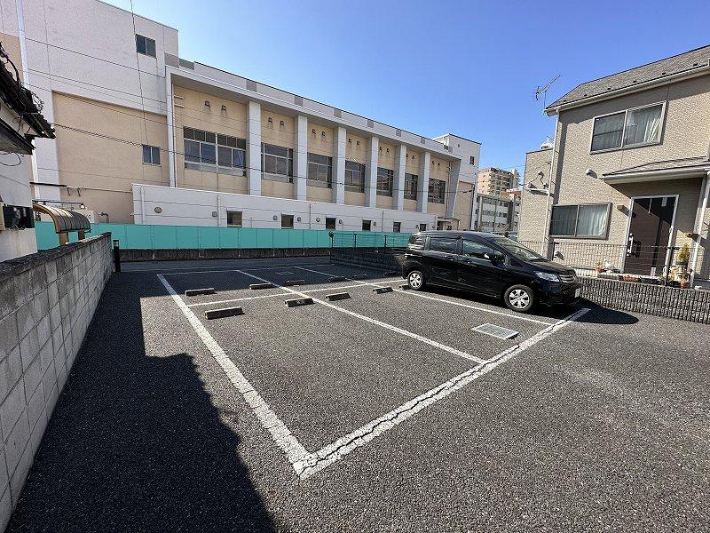 コンフォートヒルズ(27851)の外観・駐車場イメージ1枚目
