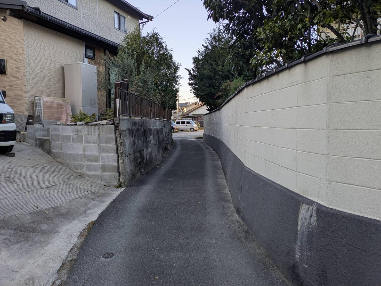 五日市4丁目ｶﾞﾚｰｼﾞの外観・駐車場イメージ1枚目