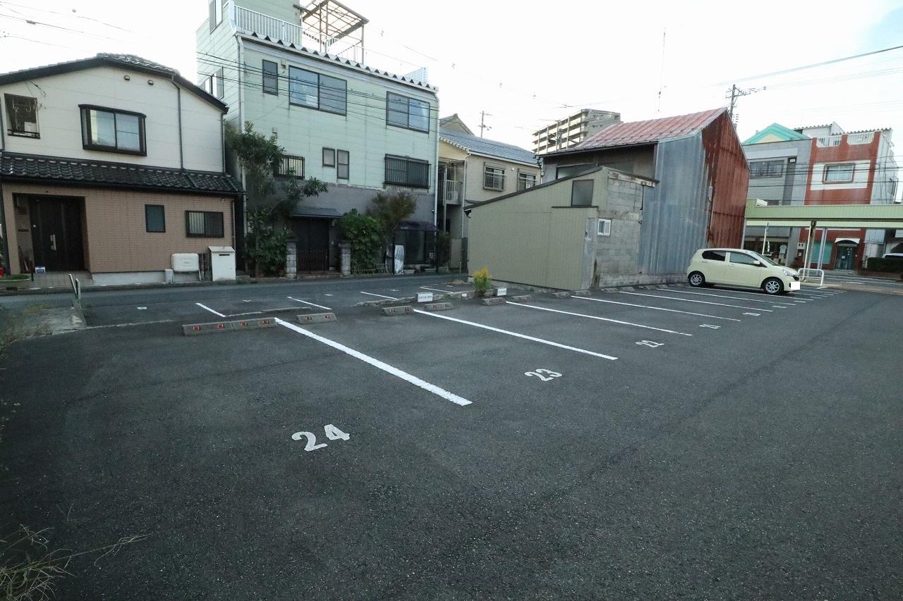 川端2丁目210駐車場の外観・駐車場イメージ2枚目