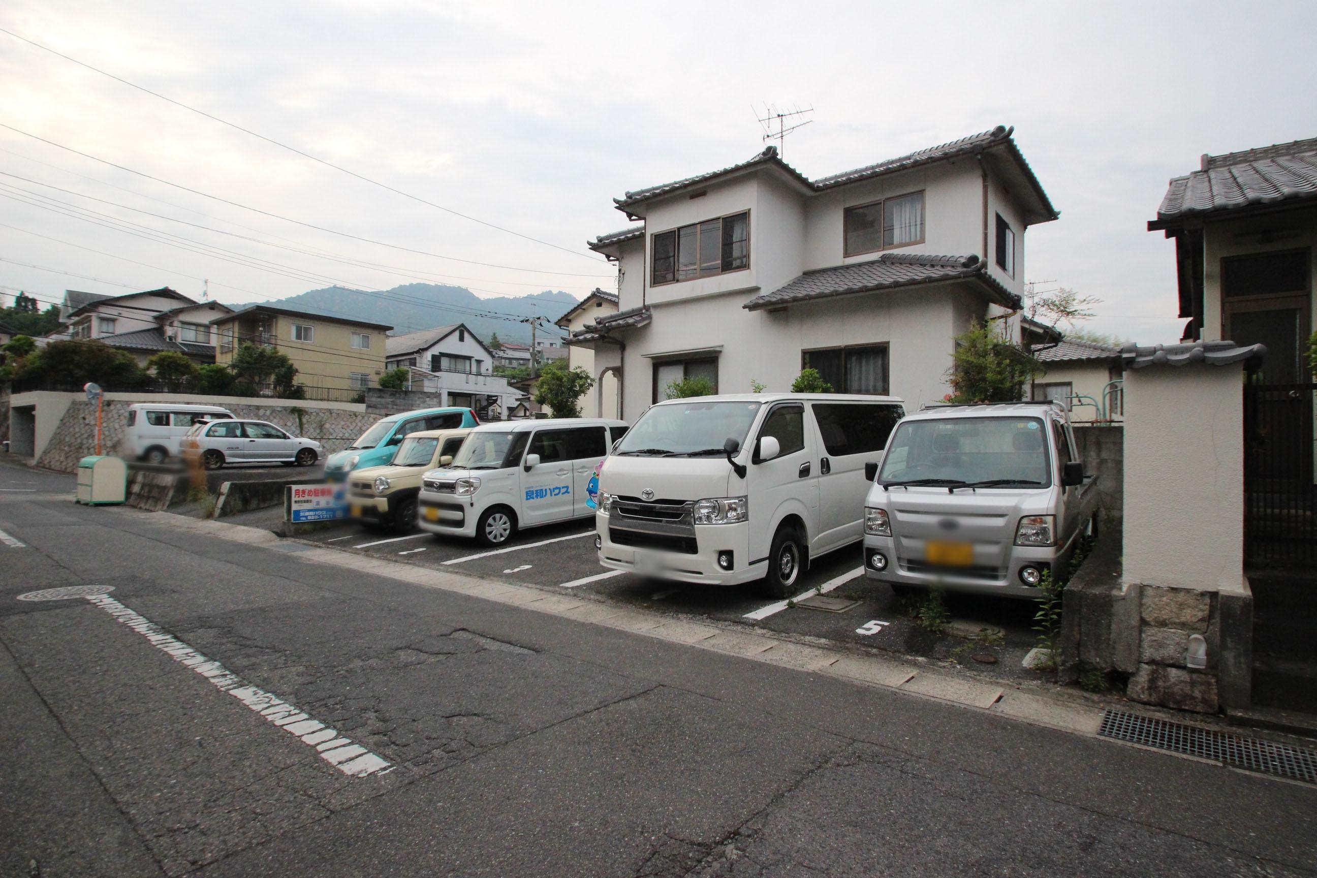 五日市屋代ガレージの外観・駐車場イメージ1枚目