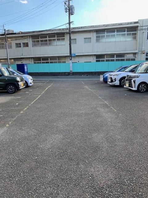 小頭町第２駐車場の外観・駐車場イメージ2枚目
