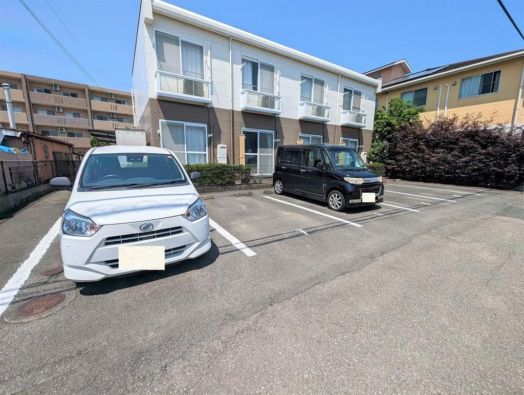 フェニックスｉｎ波島(22879)の外観・駐車場イメージ2枚目