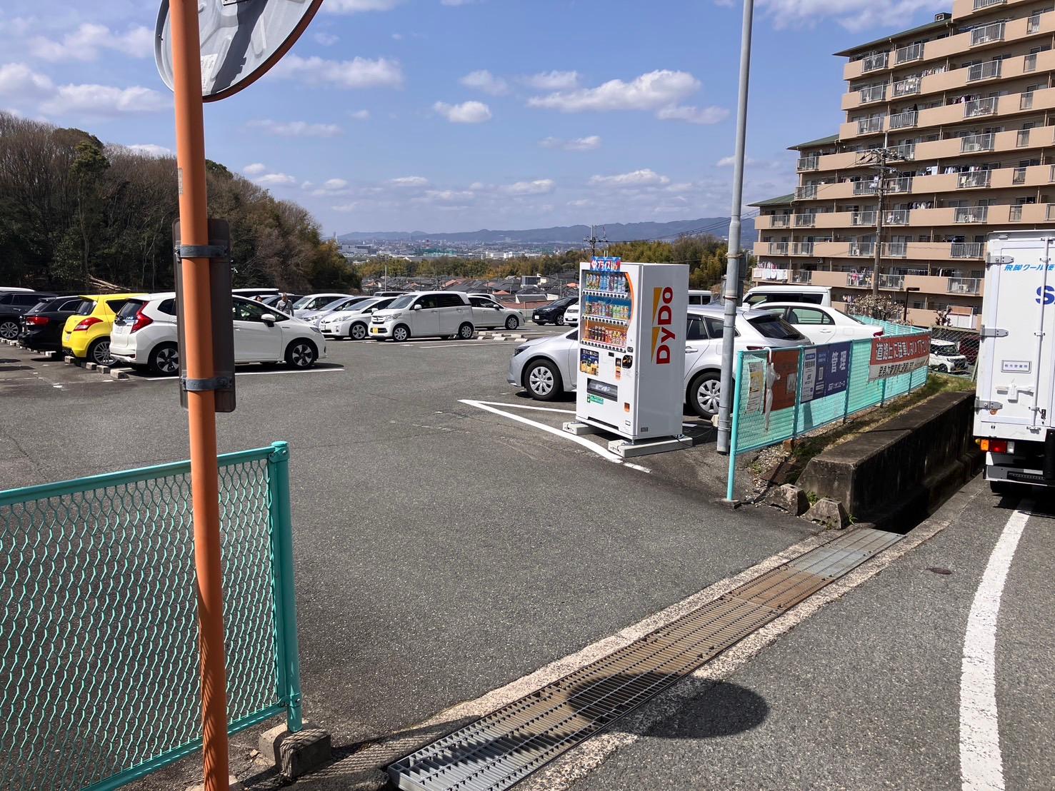 グリーンタウン香里ヶ丘前駐車場の外観・駐車場イメージ1枚目