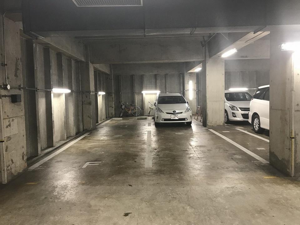 アールビル新宿の外観・駐車場イメージ3枚目
