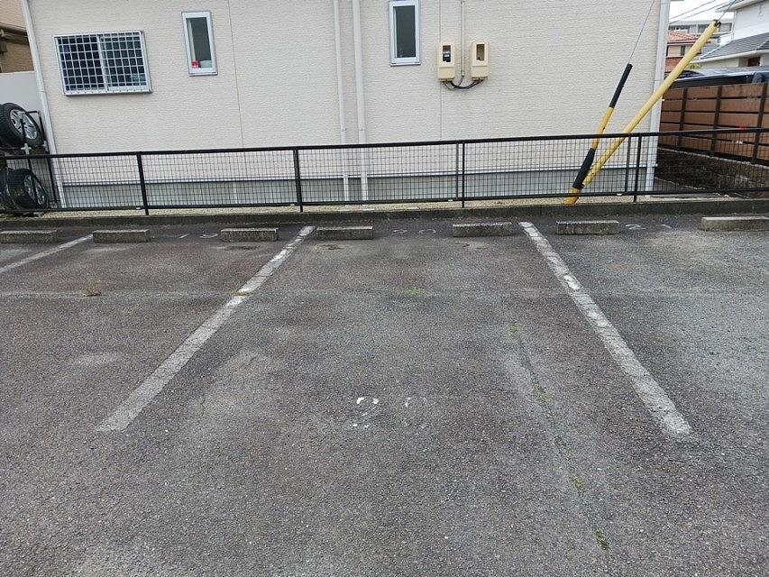 FKエクセルコートＣの外観・駐車場イメージ3枚目