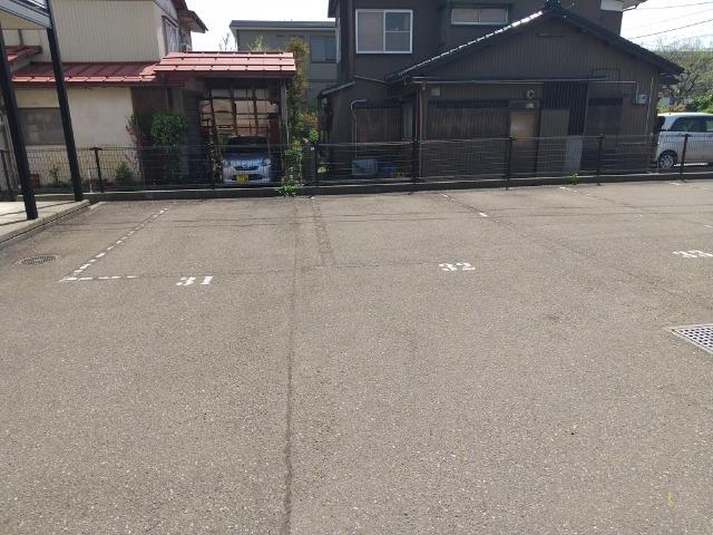 ｆｅｌｉｃｅⅢ(31071)の外観・駐車場イメージ1枚目