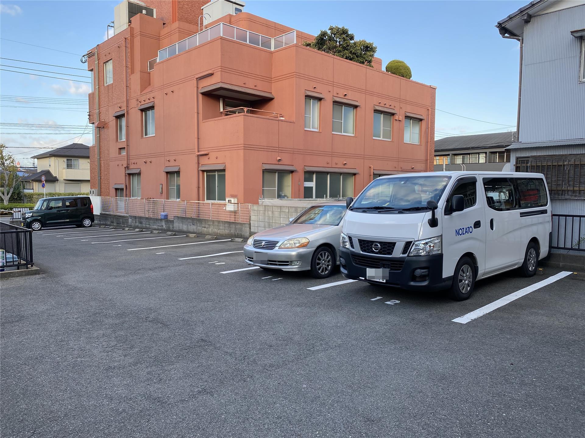 引野藤井駐車場の外観・駐車場イメージ3枚目