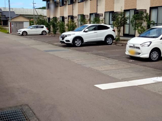 フレンズ(28222)の外観・駐車場イメージ1枚目