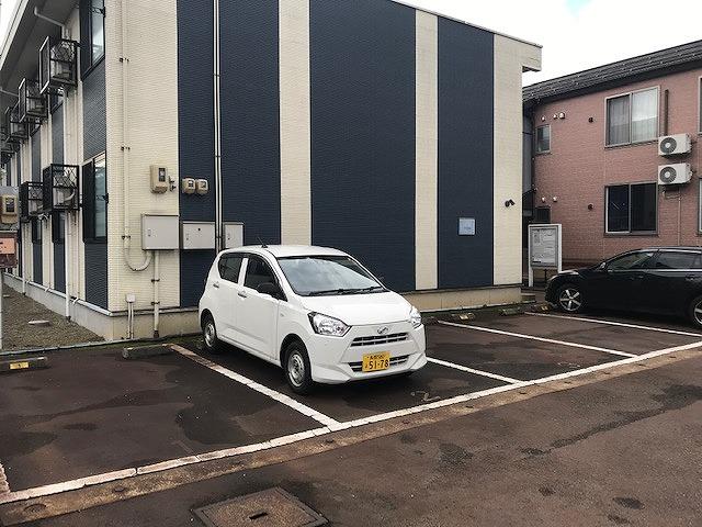 レジデンス古正寺(48273)の外観・駐車場イメージ1枚目