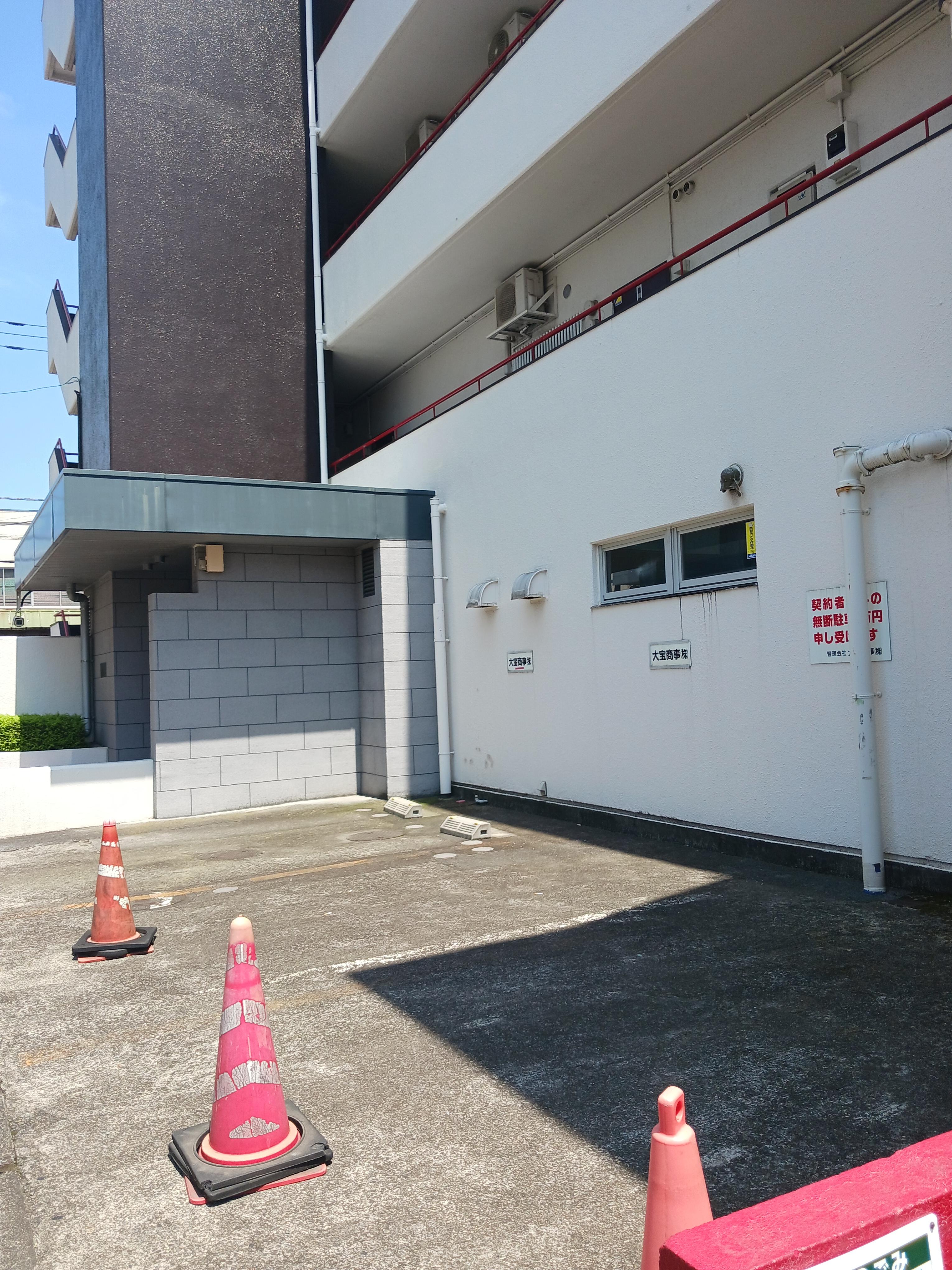 シャレー三井駐車場の外観・駐車場イメージ1枚目