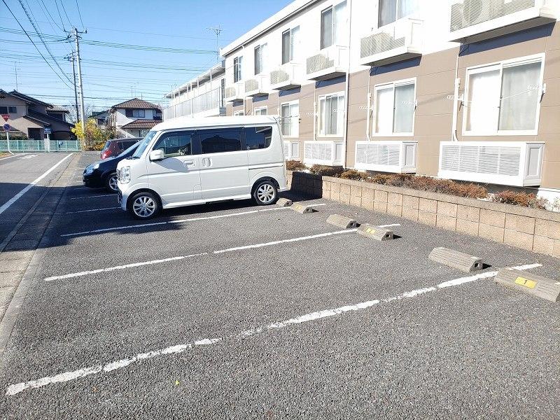 Ｒｅｄｓ　ｆｉｅｌｄ(22813)の外観・駐車場イメージ1枚目