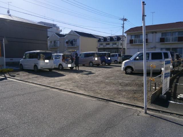 露木月極駐車場　西側の外観・駐車場イメージ3枚目