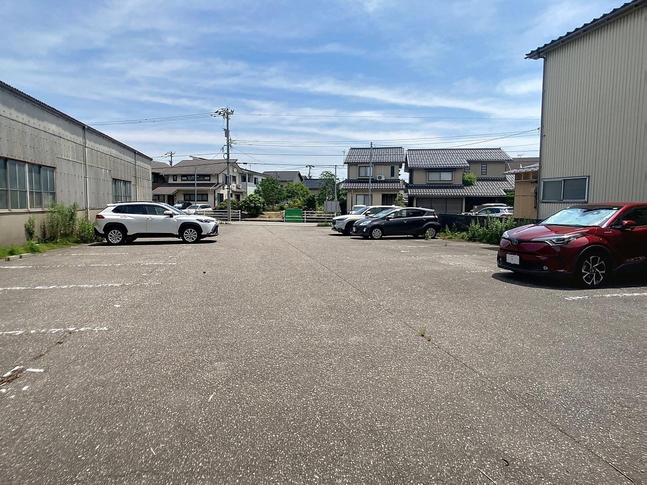 浅野本町Ａパーキングの外観・駐車場イメージ2枚目