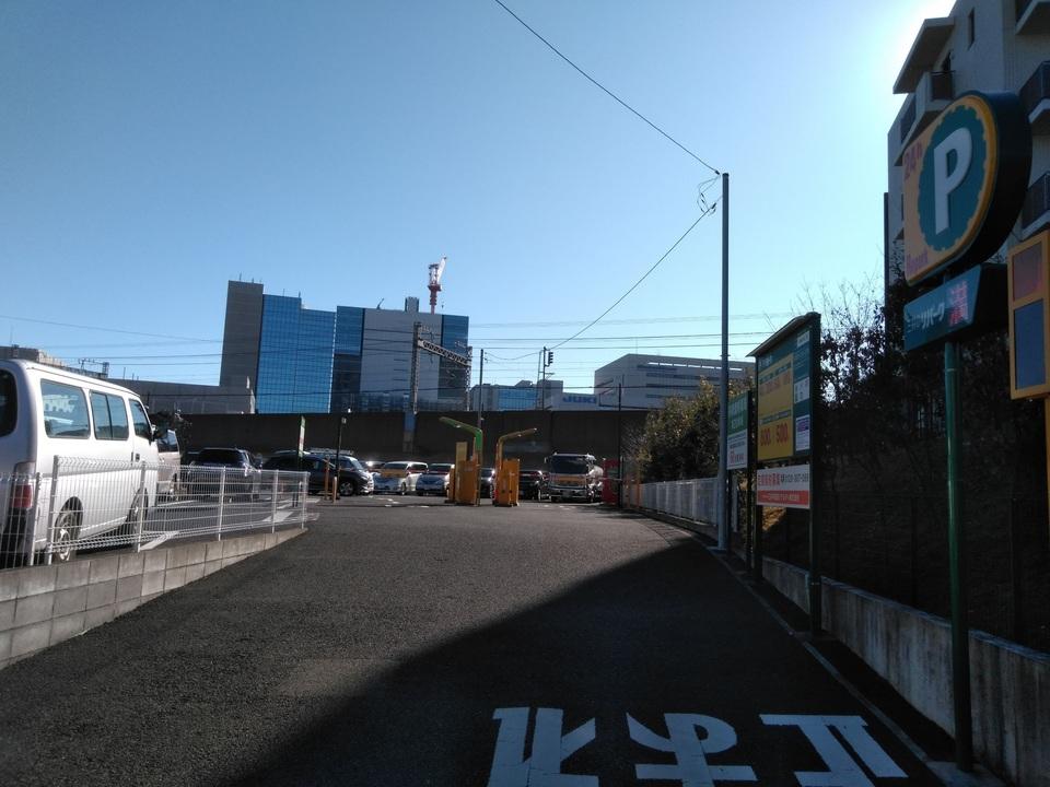 多摩中沢２丁目の外観・駐車場イメージ1枚目