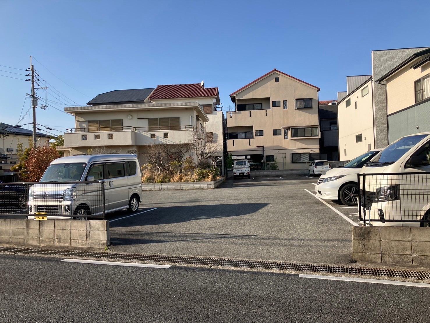 おおた駐車場の外観・駐車場イメージ1枚目