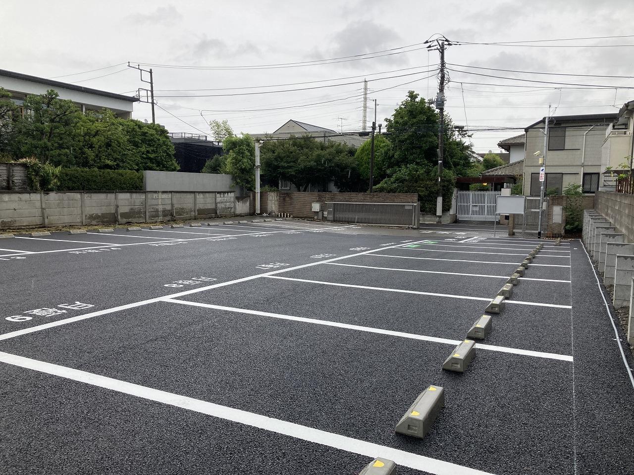 成城５丁目第４の外観・駐車場イメージ3枚目