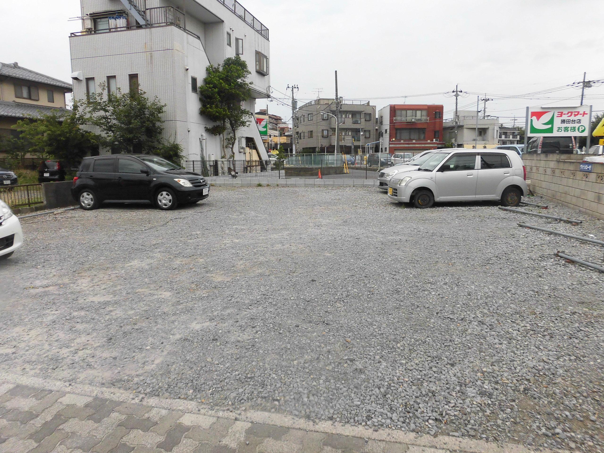 松戸千代駐車場の外観・駐車場イメージ1枚目
