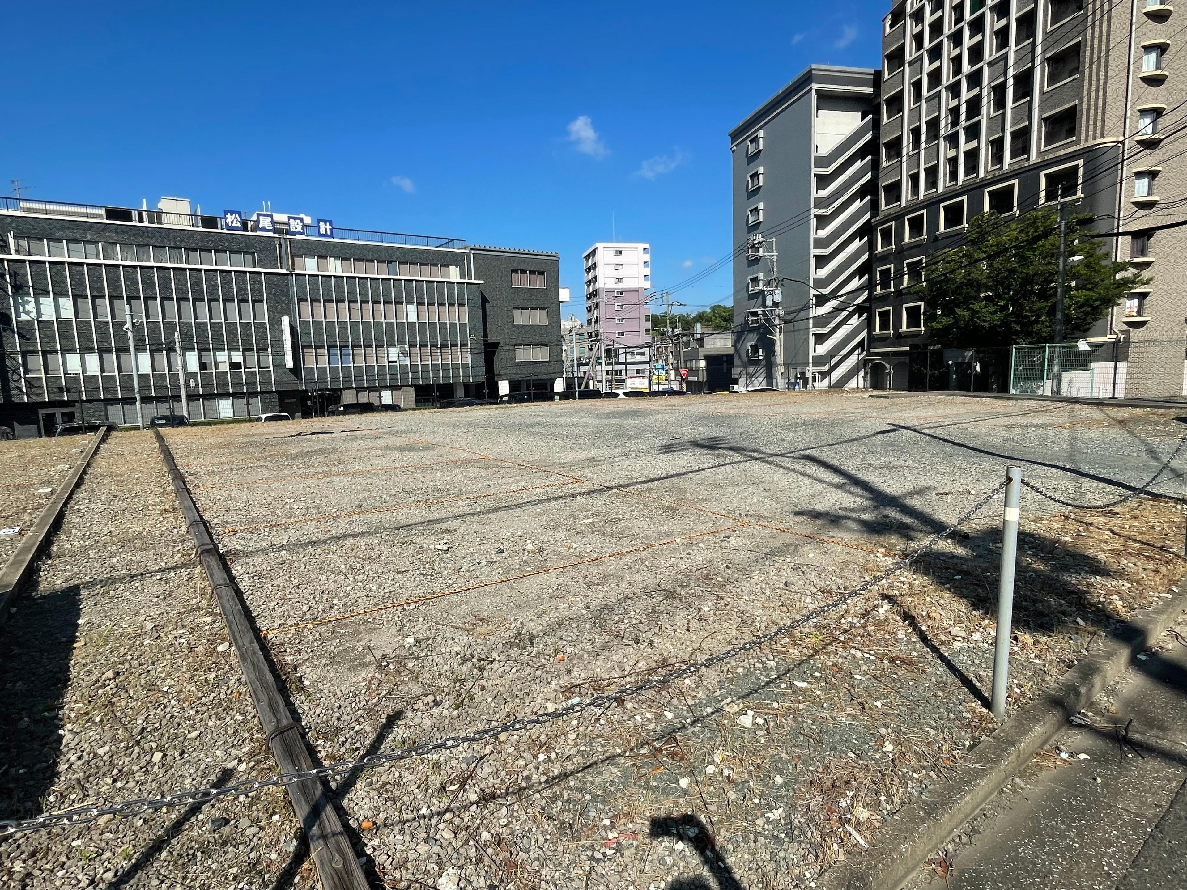 ジョイフル西本町月極駐車場№２の外観・駐車場イメージ1枚目