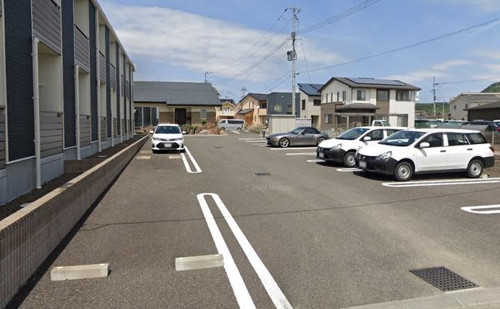 フザンリード　Ⅱ(55082)の外観・駐車場イメージ2枚目