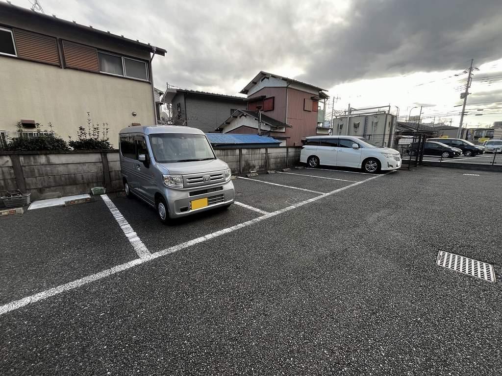 プレシア(33517)の外観・駐車場イメージ2枚目