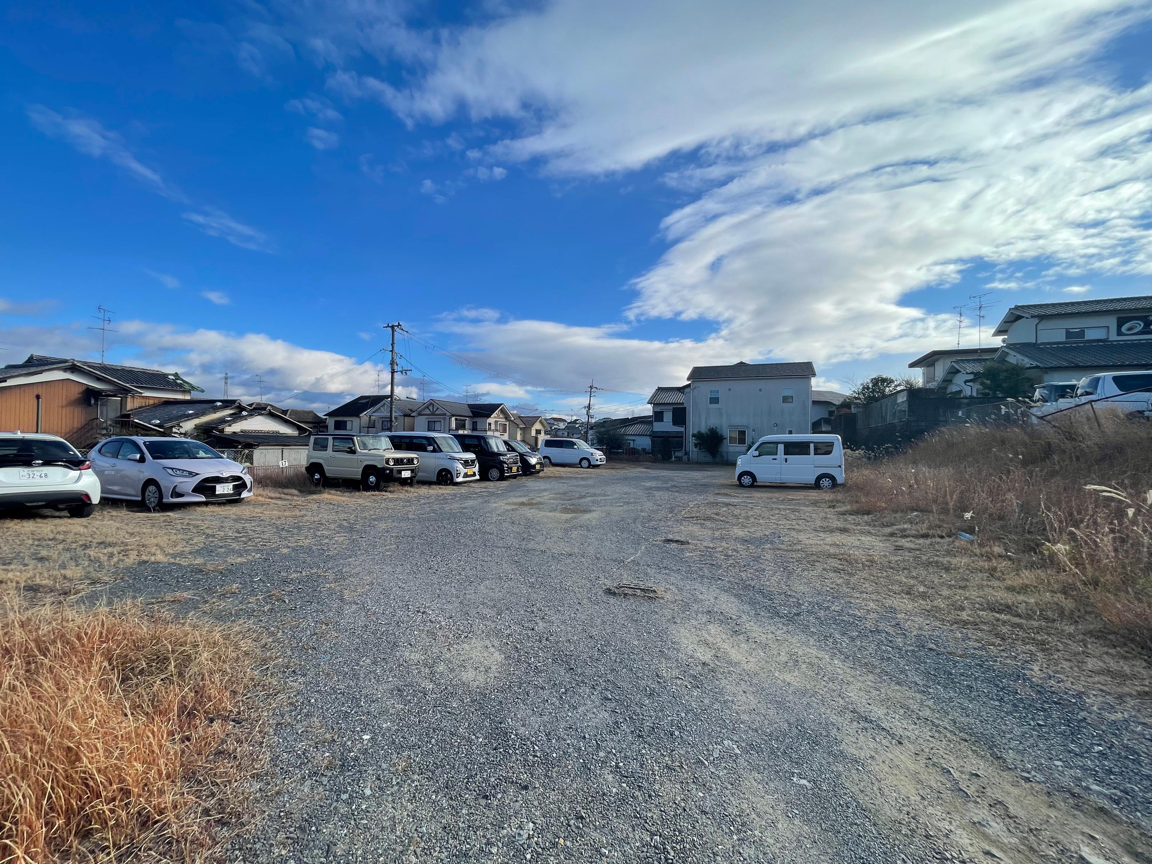 男山吉井駐車場B号地の外観・駐車場イメージ2枚目