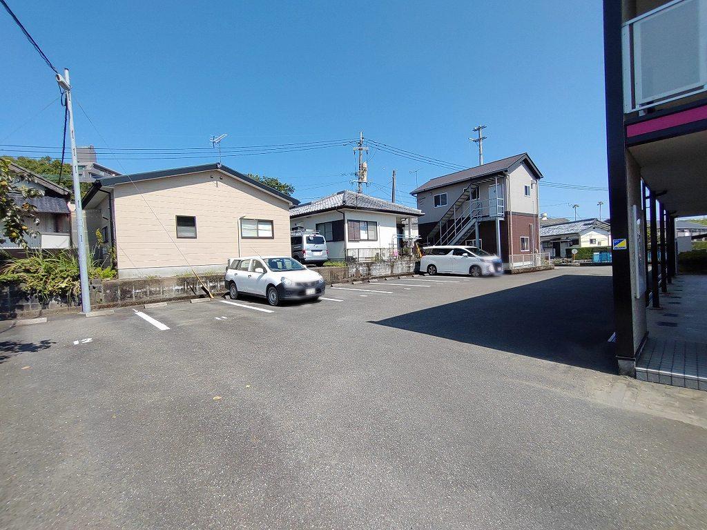 源藤(25851)の外観・駐車場イメージ2枚目