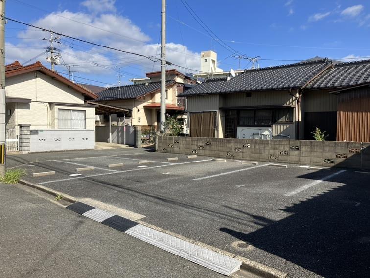 ジョイフル御開西野パーキングの外観・駐車場イメージ3枚目