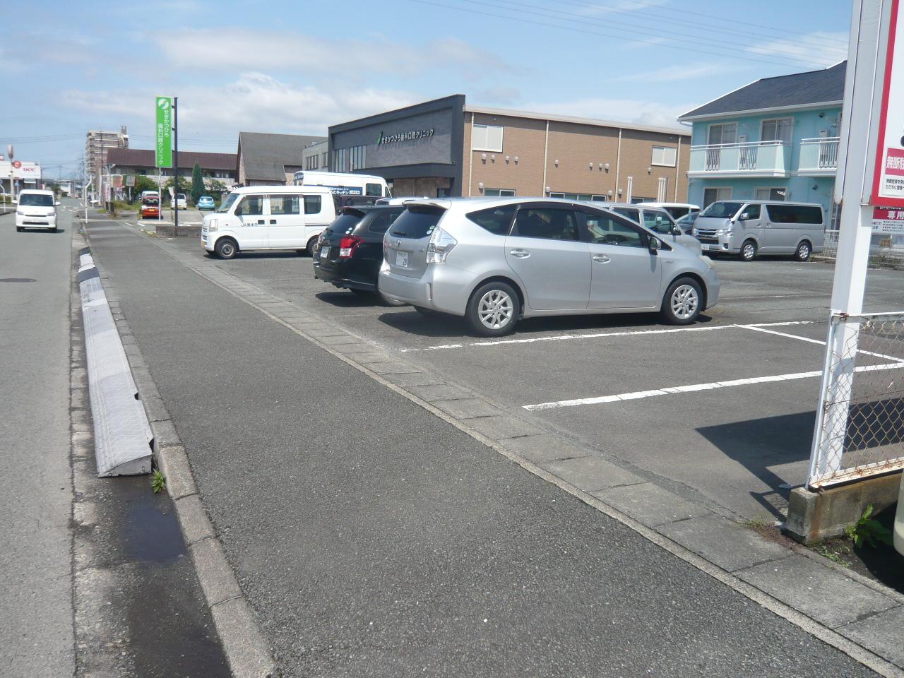 江越1丁目FF月極駐車場の外観・駐車場イメージ1枚目