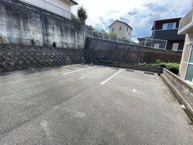 ドリーム２号館(18180)の外観・駐車場イメージ1枚目