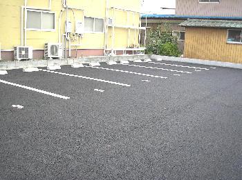 駅南植竹パーキングの外観・駐車場イメージ2枚目