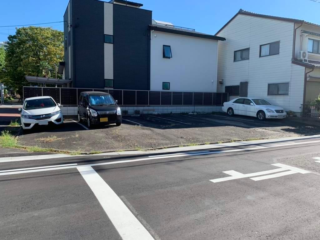 ＦＫ稲葉地町１丁目駐車場の外観・駐車場イメージ1枚目