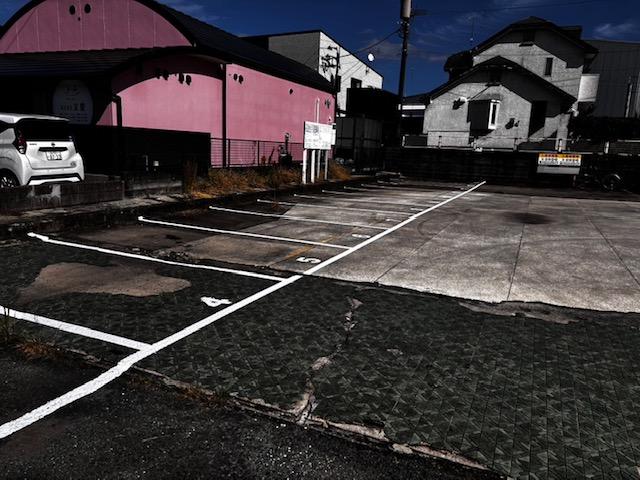 高良台月極駐車場の外観・駐車場イメージ2枚目