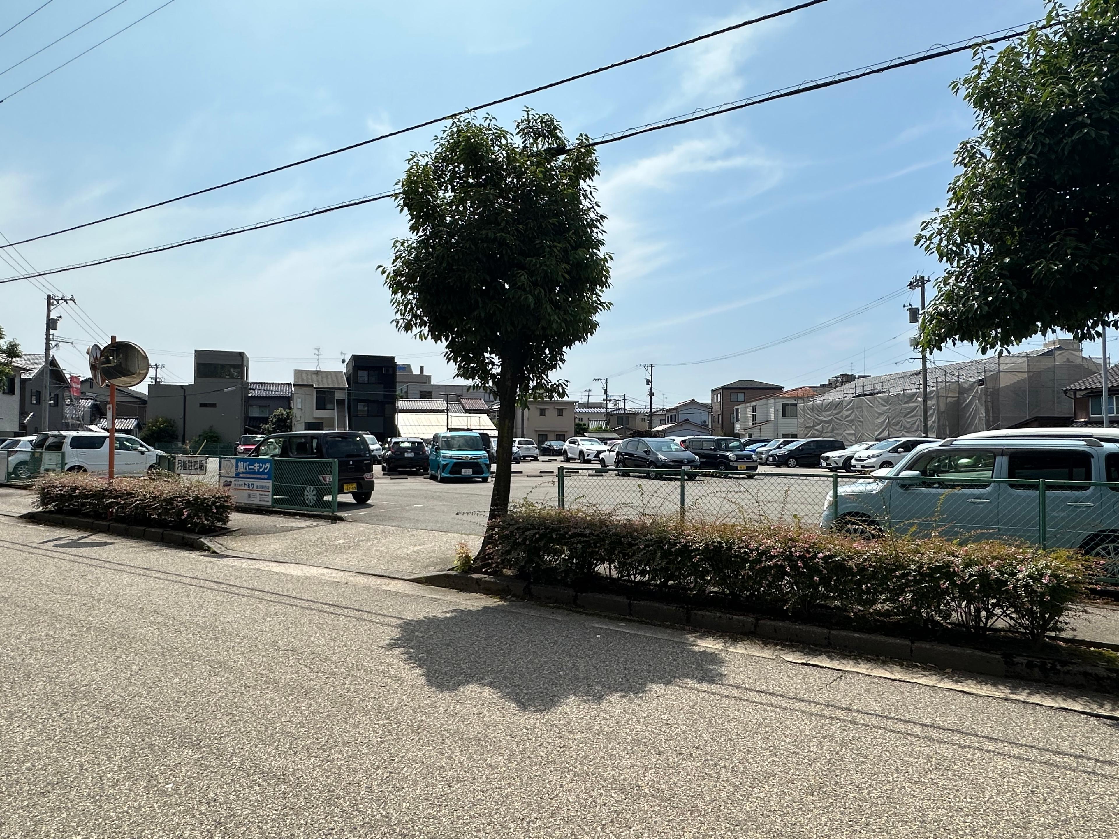 旭パーキングの外観・駐車場イメージ1枚目