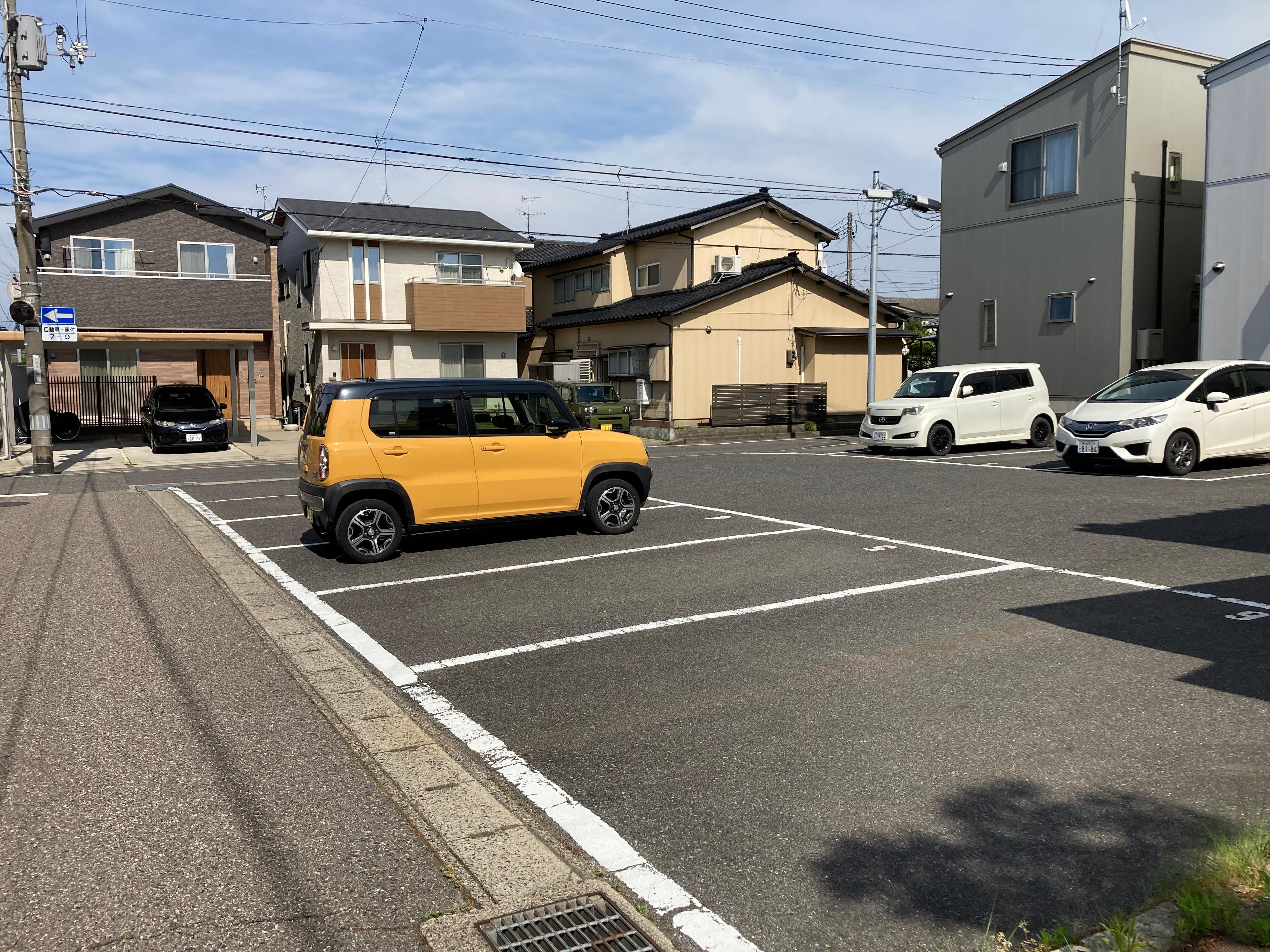 女池3駐車場NO.1(表）の外観・駐車場イメージ2枚目