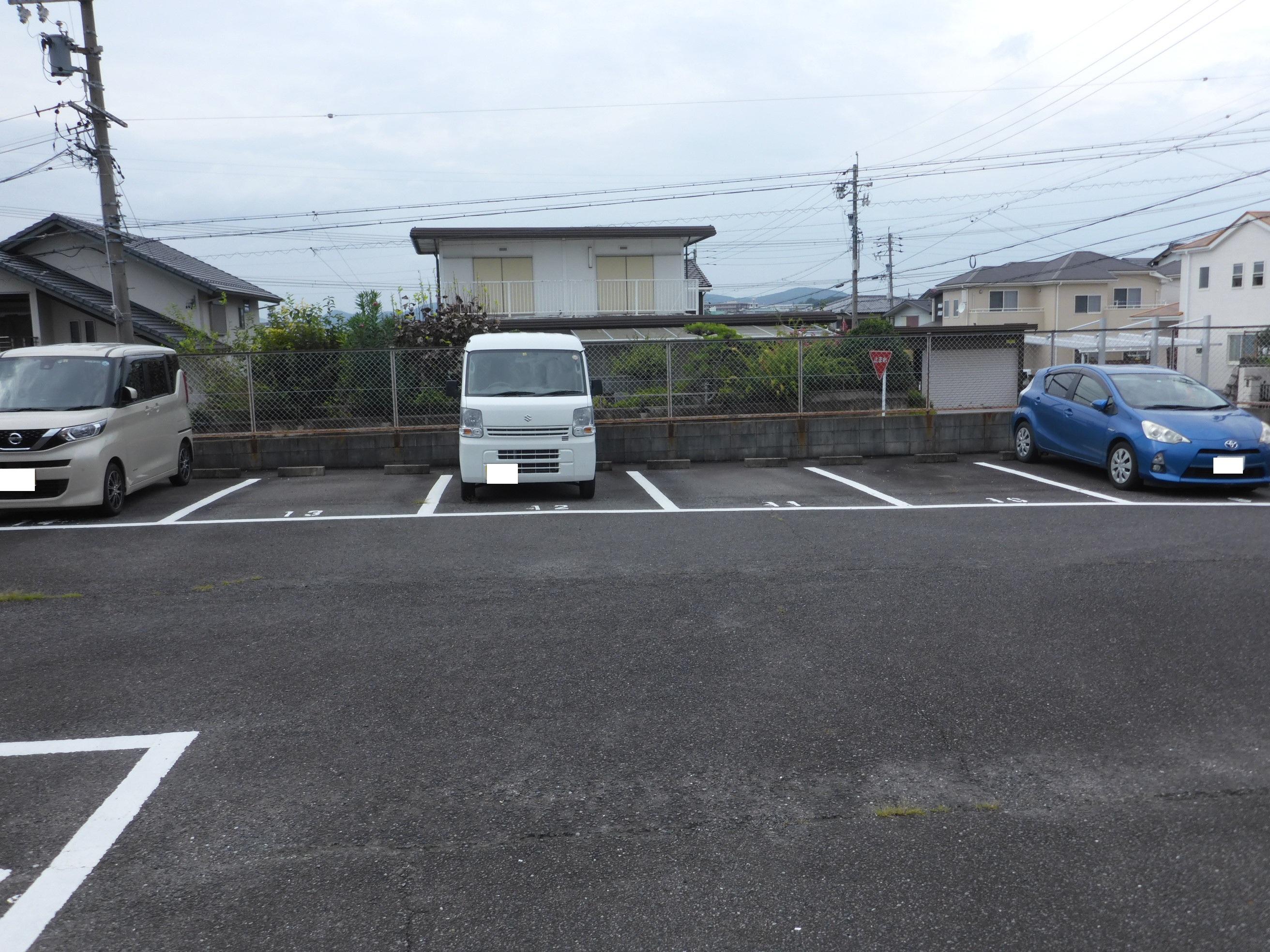 J-503の外観・駐車場イメージ3枚目