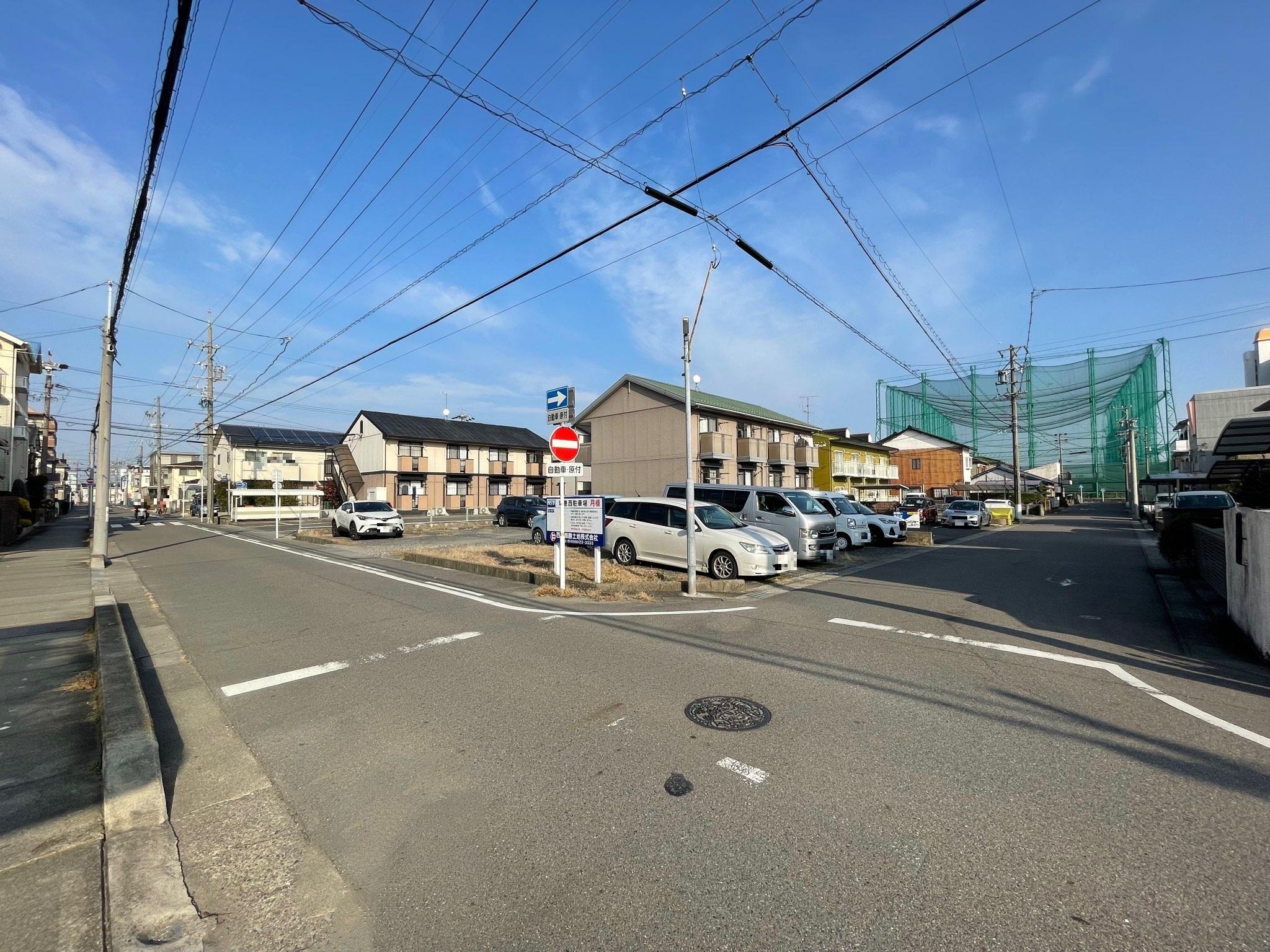 坂巻西駐車場の外観・駐車場イメージ1枚目