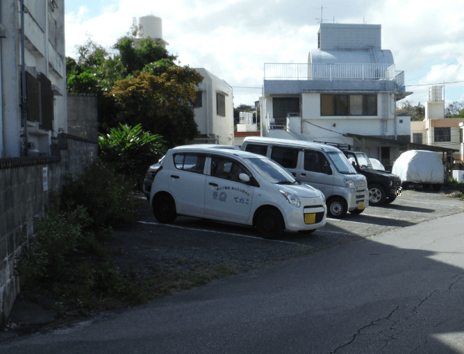 伊差川正雄様駐車場の外観・駐車場イメージ3枚目