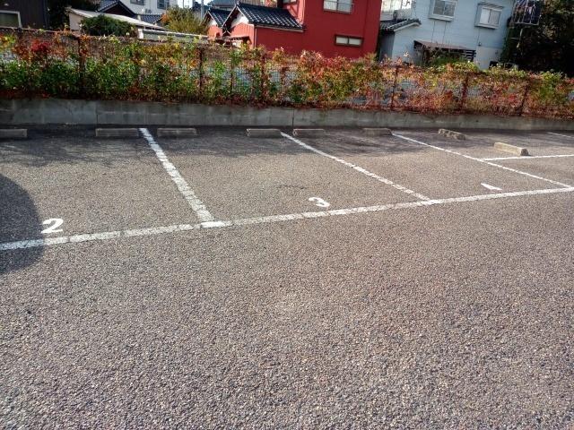 Ｐｒｅｓｉｄｅｎｔ(24630)の外観・駐車場イメージ1枚目