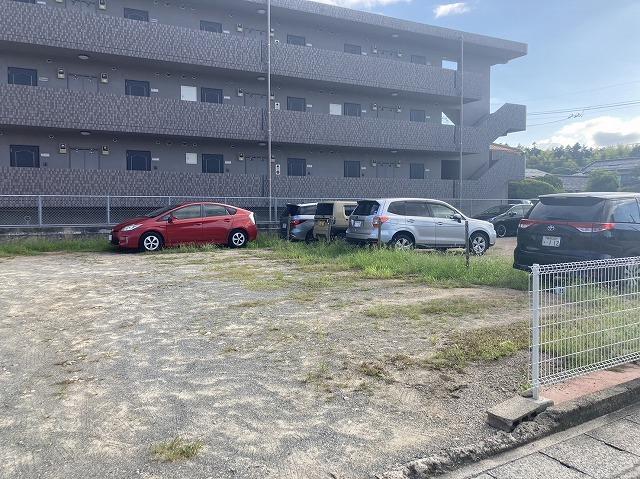 三島駐車場の外観・駐車場イメージ3枚目