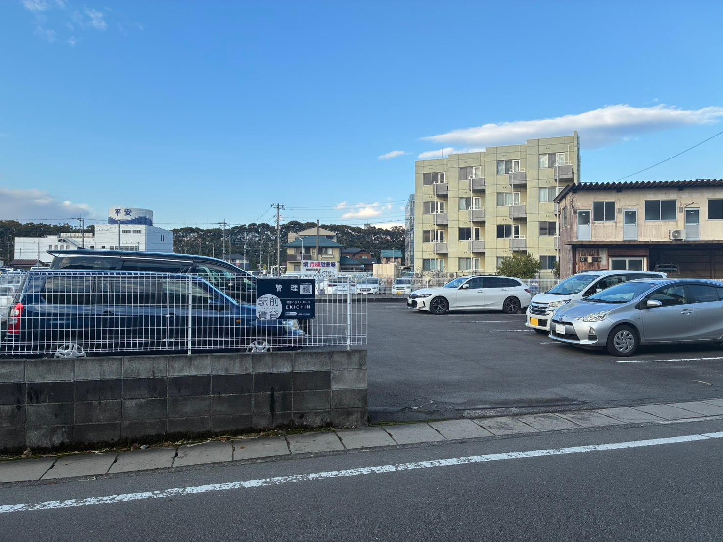 文教町1丁目駐車場の外観・駐車場イメージ2枚目