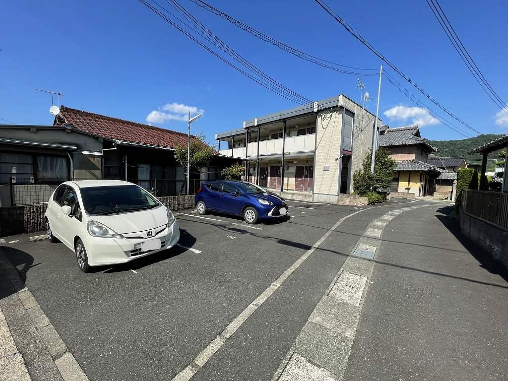 すみれⅡ(32539)の外観・駐車場イメージ1枚目