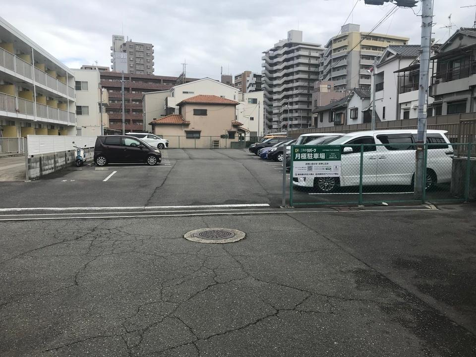 上住吉２丁目の外観・駐車場イメージ1枚目