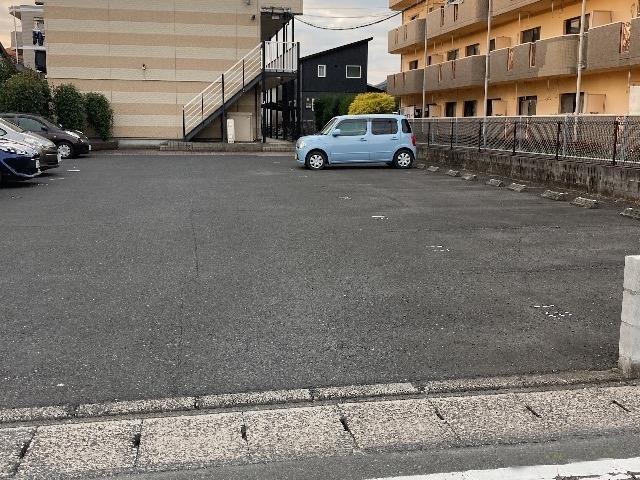 ＣＯＳＭＯＳⅡ(30503)の外観・駐車場イメージ1枚目