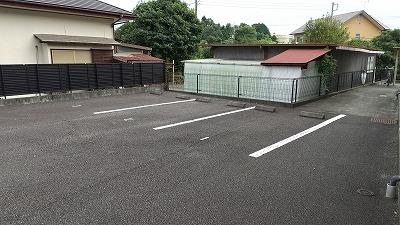 フーガ(26337)の外観・駐車場イメージ1枚目