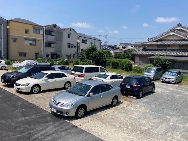 北條ガレージの外観・駐車場イメージ3枚目