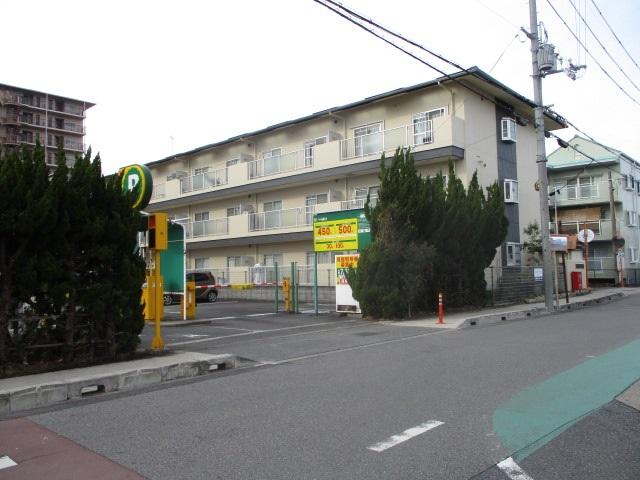 エツワ第１守山駅前の外観・駐車場イメージ1枚目