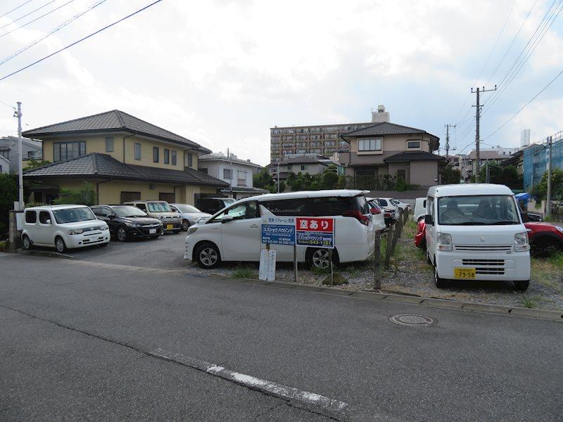 第1高見駐車場の外観・駐車場イメージ1枚目