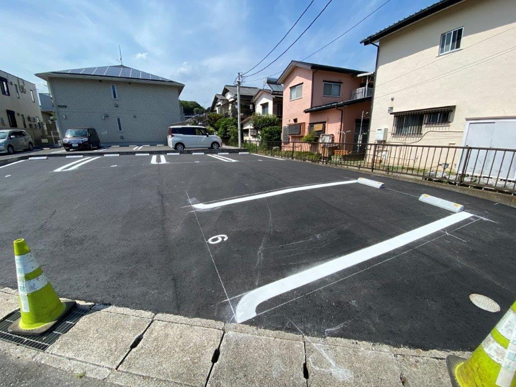 中村駐車場の外観・駐車場イメージ3枚目